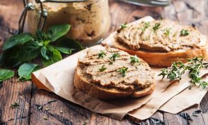 Pate de ficat de pui